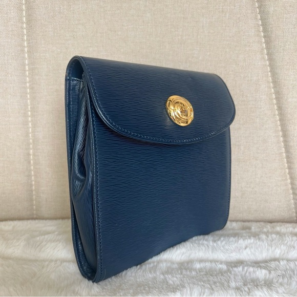 VINTAGE CHLOE Navy Blue Epi Leather Gold Chain Small Crossbody / Clutch - Picture 7 of 16